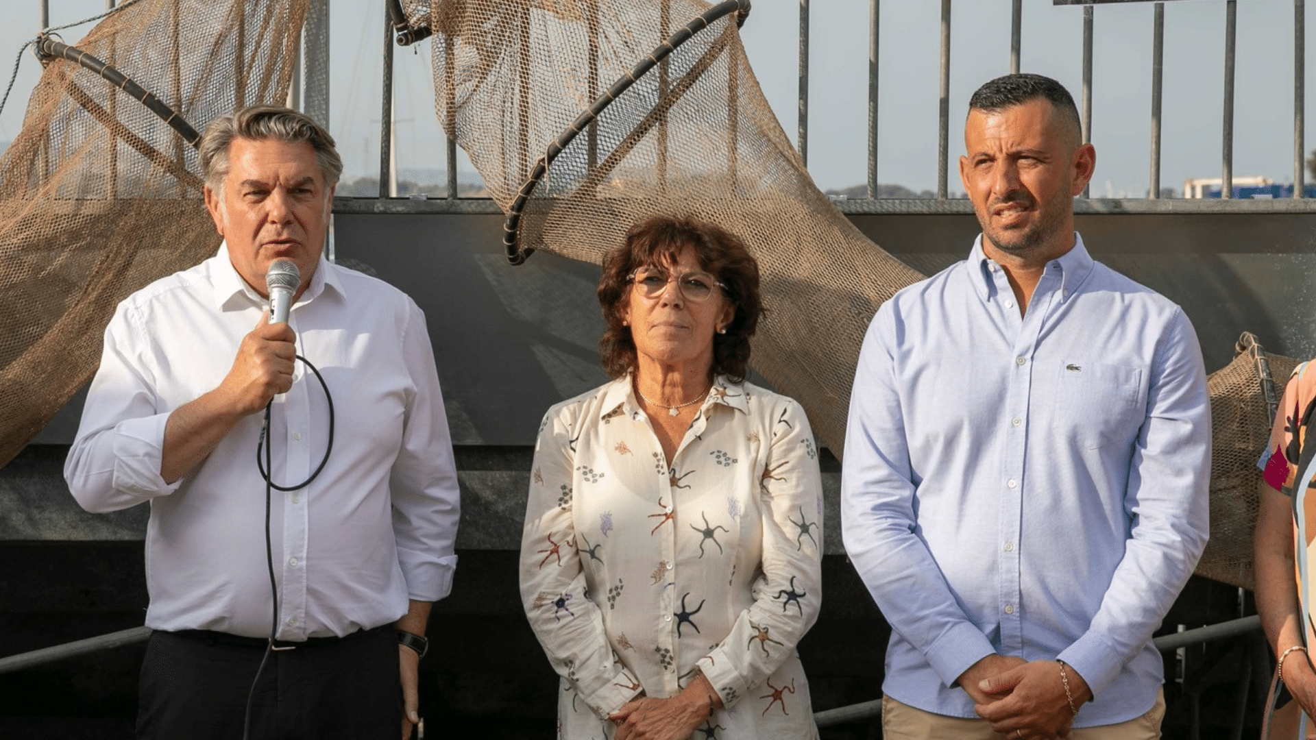 Sète Neuf mois pour repeindre la façade, le système bricole un dernier décor