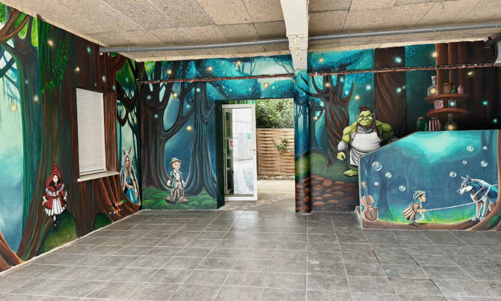 Sète une fresque magique transforme une école en livre géant