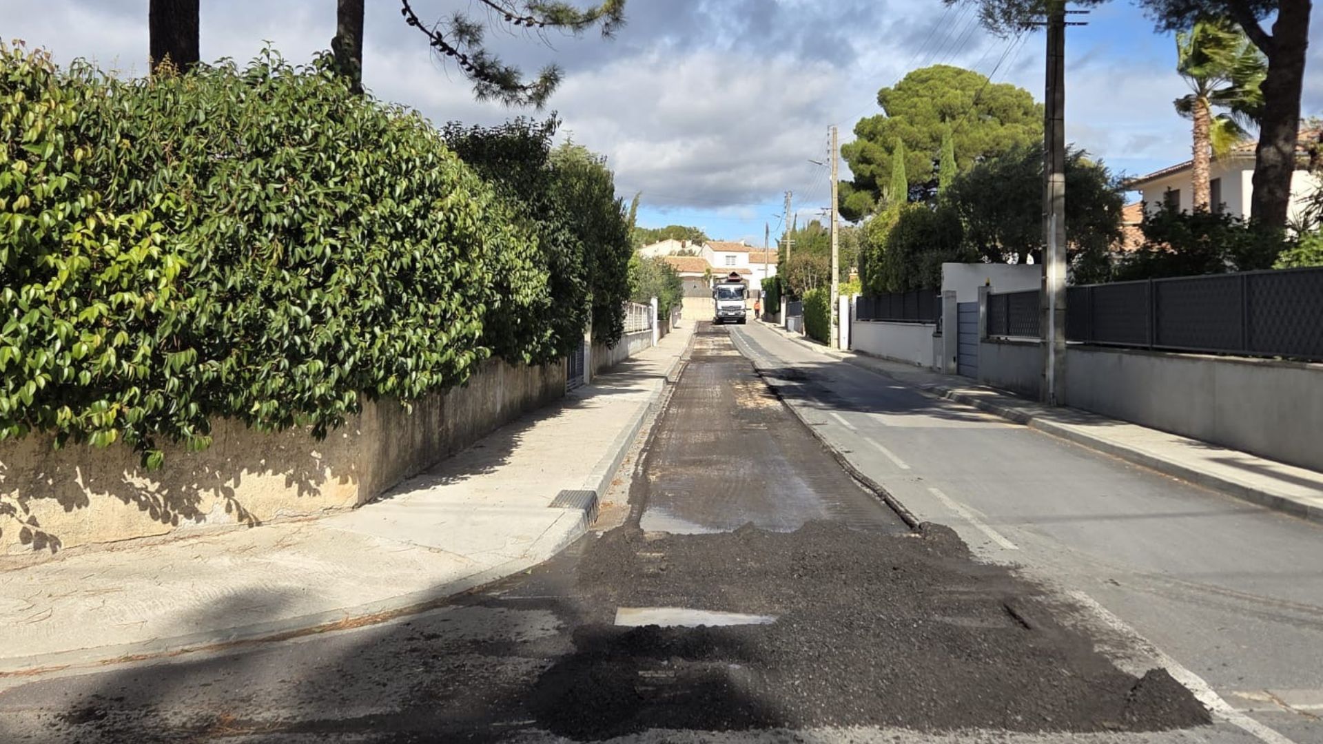 Bouzigues Le maire Cédric Raja refait sa rue avant de partir