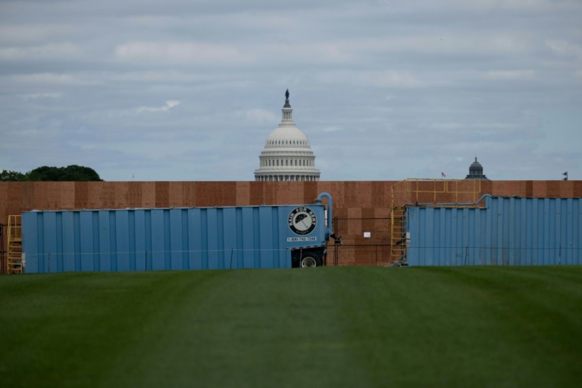 Le jackpot de 70 milliards pour la machine à expulser de Trump