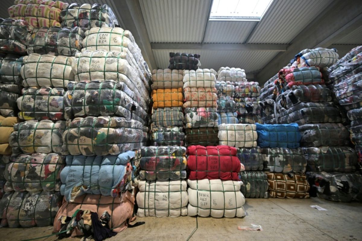 La fast fashion étrangle le recyclage textile et fait 60 emplois d'insertion voler en éclats