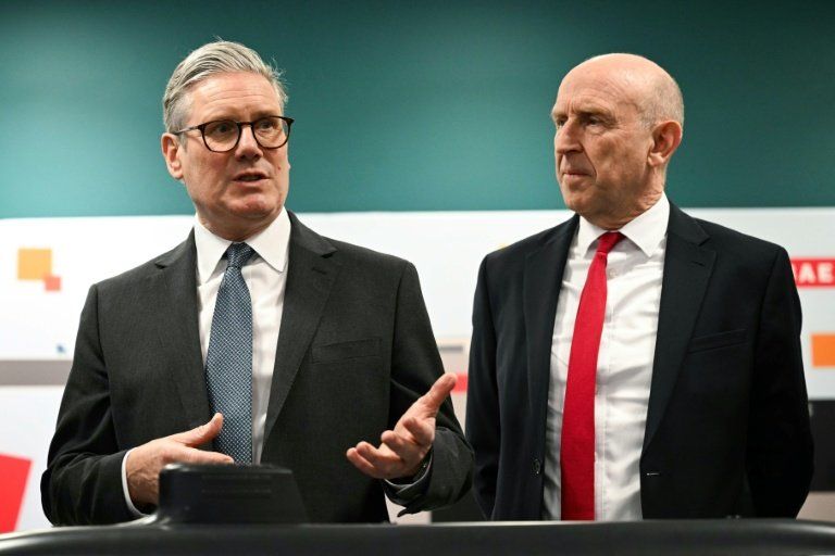 Keir Starmer débloque 300 milliards pour moderniser l armée avant de quitter Downing Street
