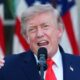 Trump accuse l’Iran d’avoir brisé la trêve avec des drones piégeant des cargos