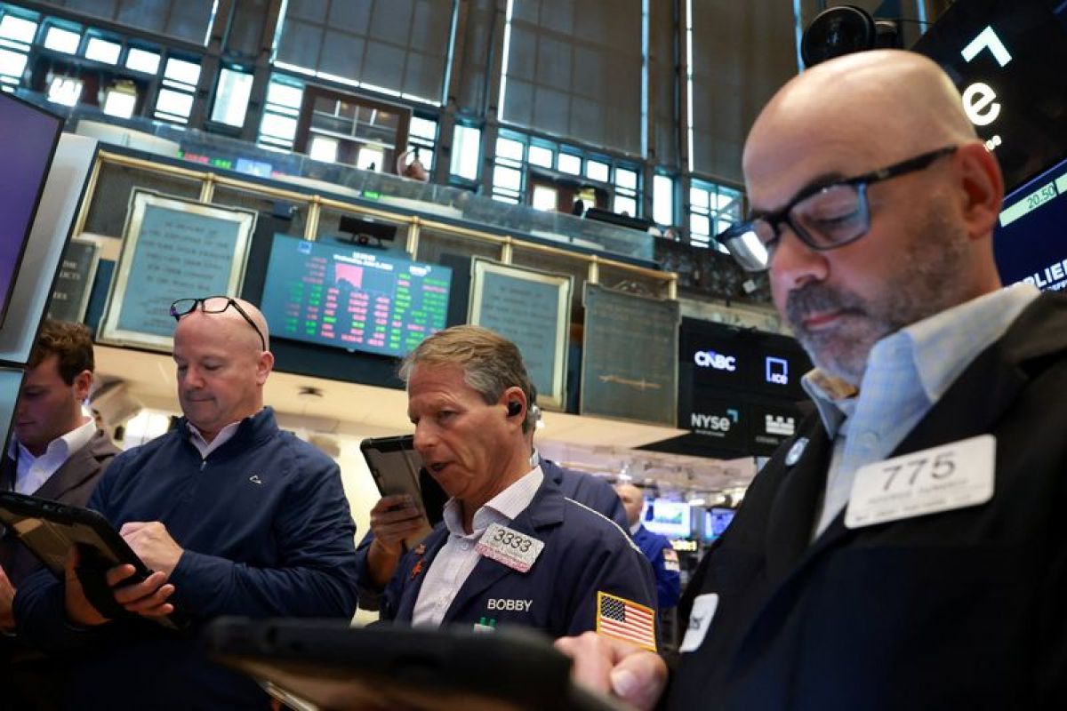 Wall Street hésite, l'Europe tient bon malgré les tensions au Moyen-Orient et la tech qui trinque