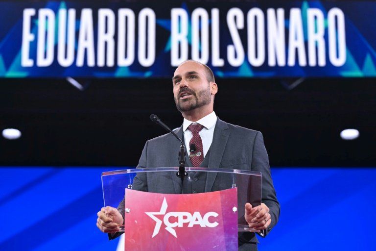 Le fils Bolsonaro condamné à quatre ans de prison pour avoir tiré les ficelles aux États-Unis