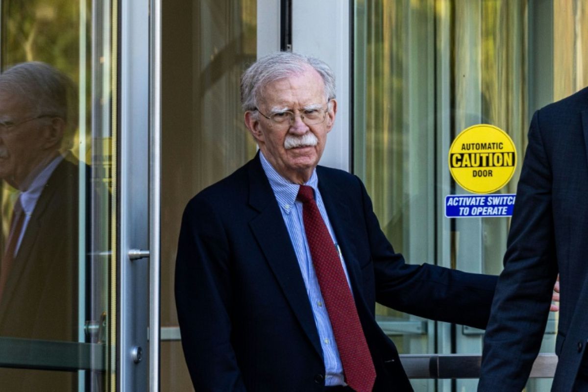 John Bolton, l'ancien conseiller de Trump, reconnaît avoir conservé des documents secrets