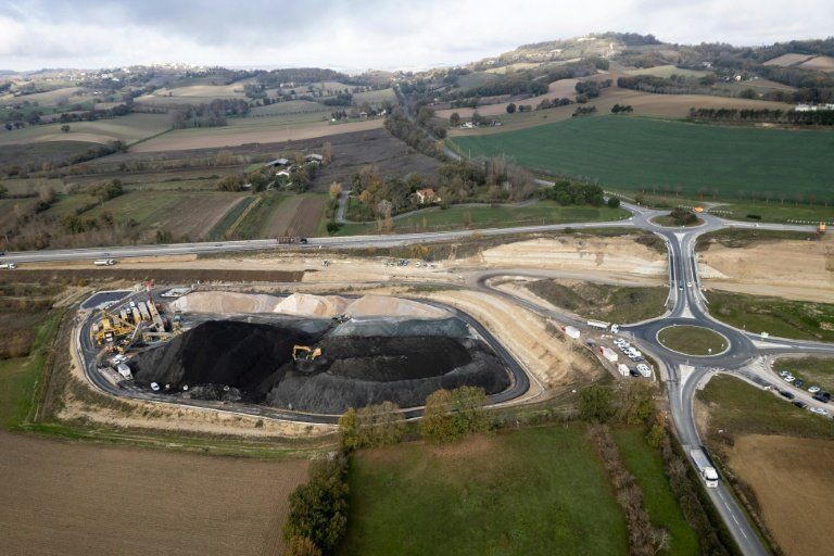 L'autoroute A69 peut continuer la justice administrative clôt le débat