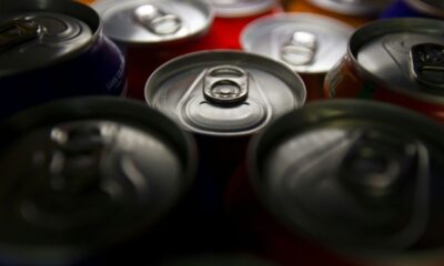 Le business des canettes qui promettent un coup de boost explose chez les jeunes, mais les médecins tirent la sonnette d’alarme