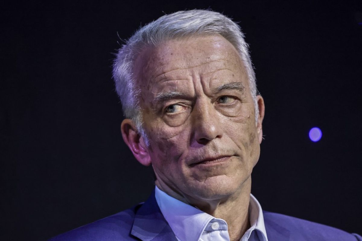 8 milliards par an la taxe provisoire qui s'accroche au budget