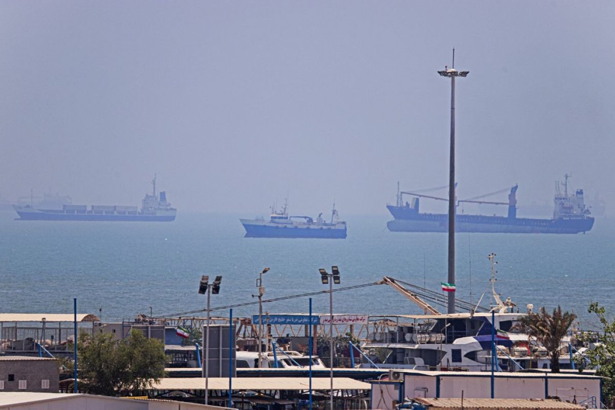 Ces géants des mers sous haute tension reprennent lentement la route