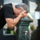 La canicule étouffe la France et menace la Fête de la musique