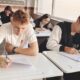 Le ministre veut que le bac et le brevet se passent uniquement le matin à cause de la chaleur
