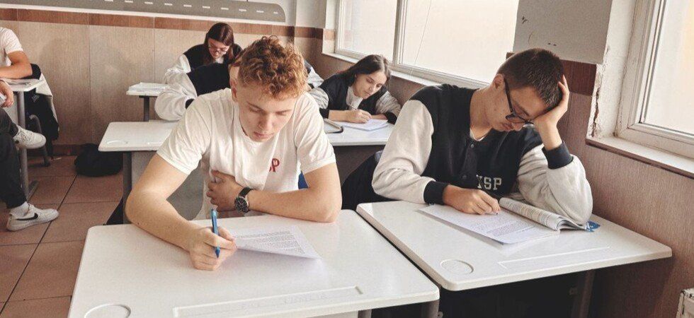 Le ministre veut que le bac et le brevet se passent uniquement le matin à cause de la chaleur