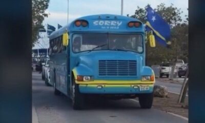 Le bus scolaire sans vitre de la plus petite nation du Mondial