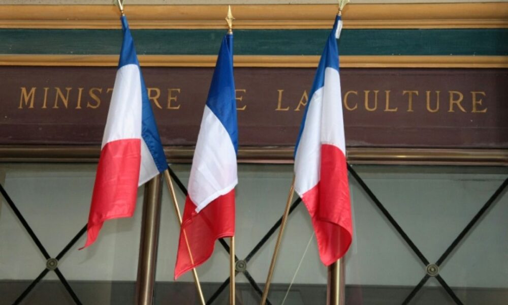 Des femmes piégées par un haut fonctionnaire exigent des comptes de l’État