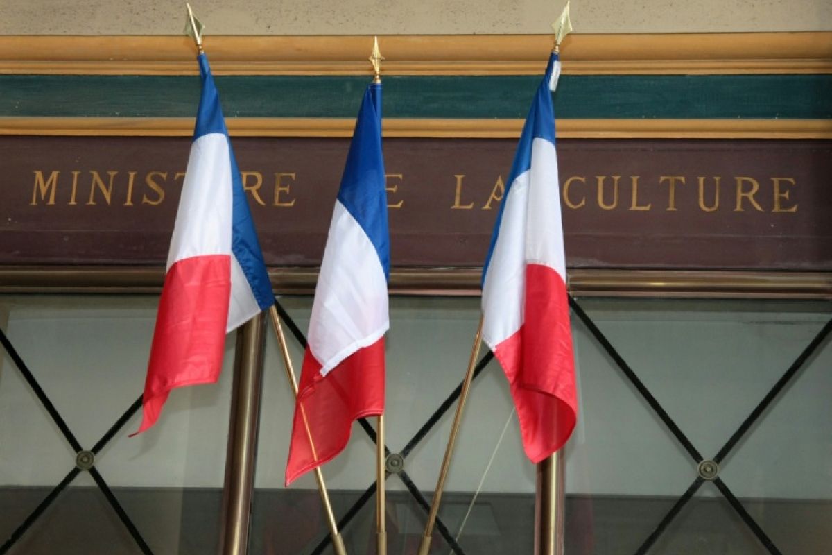Des femmes piégées par un haut fonctionnaire exigent des comptes de l’État