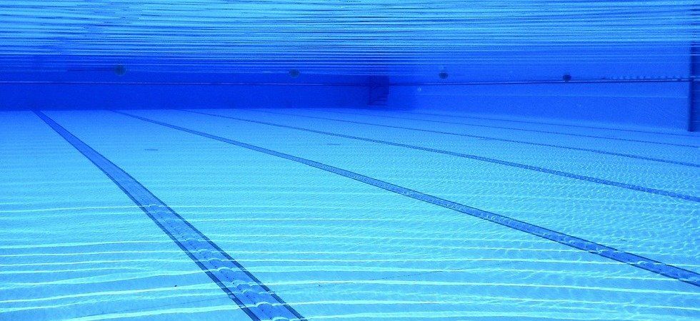 Pourquoi une piscine allemande a dû fermer après l'arrivée d'un groupe de Français