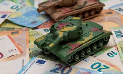 Crise internationale comment protéger son argent sans céder à la panique