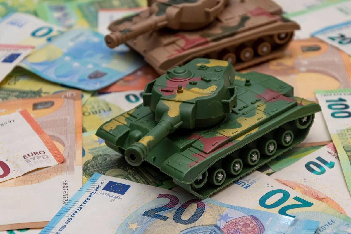 Crise internationale comment protéger son argent sans céder à la panique