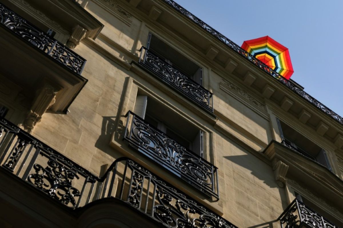 Paris suffoque mais invente ses propres refuges