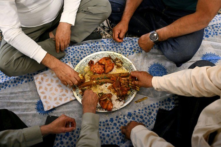 Au Cachemire, un mariage c’est d’abord un festin qui dure depuis des siècles