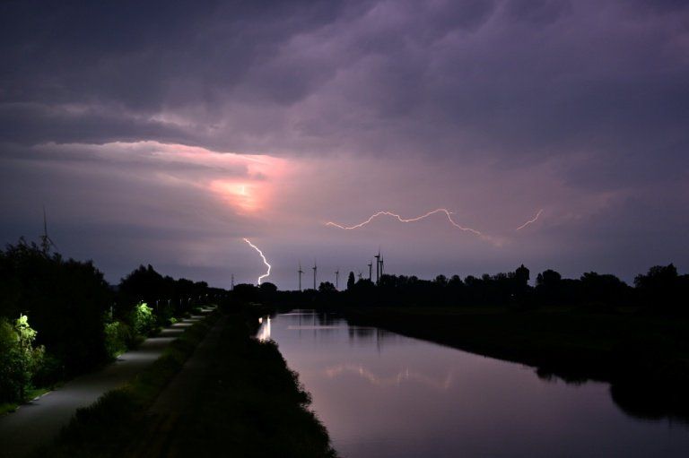 Belgique frappée par des orages dévastateurs un mort et des centaines de dégâts