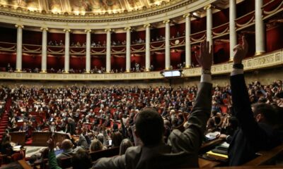 Le budget de l'armée voté chaque année, malgré une loi censée durer sept ans