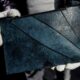 Le premier sac en cuir de T-Rex reste sur les bras de son créateur