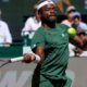 Tiafoe rugit enfin sur le gazon de Halle