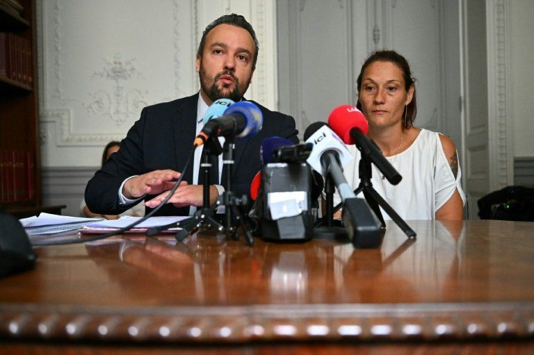 Une mère attaque Darmanin pour non assistance après la mort de Lyhanna