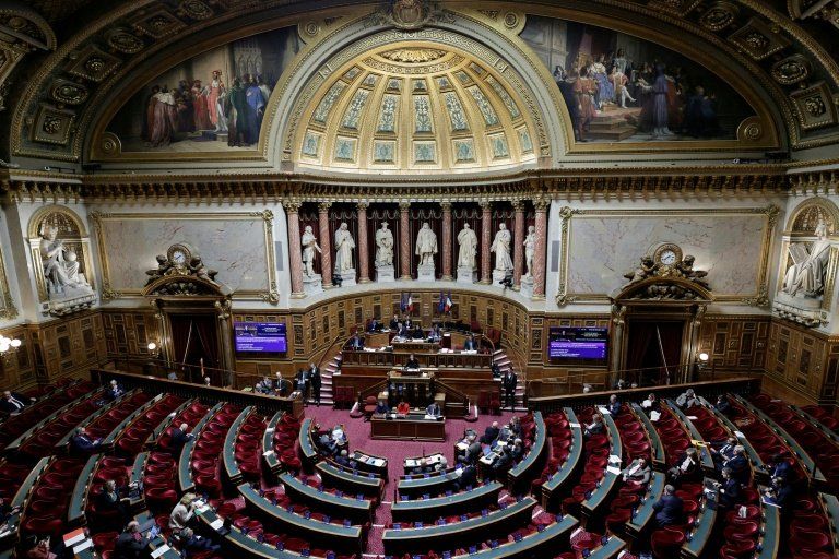 Le Sénat valide le travail le 1er mai pour les boulangers et les fleuristes