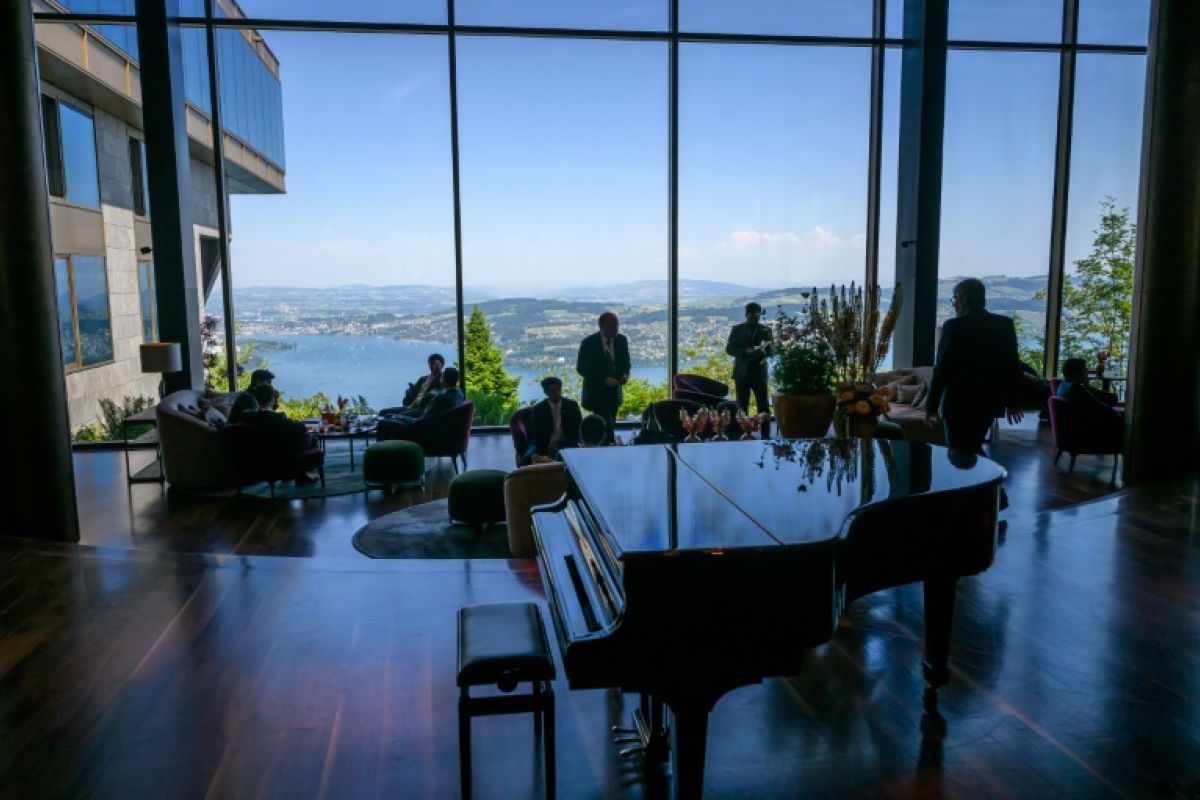 Un palace suisse au coeur des négociations entre grandes puissances