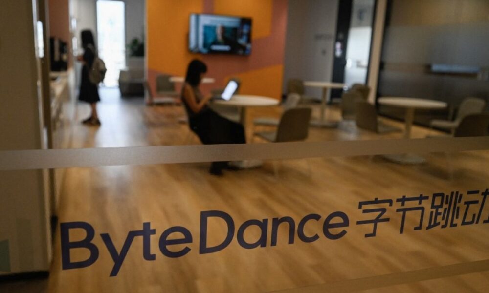 En Chine, le chatbot numéro un fait payer ses utilisateurs pour la première fois