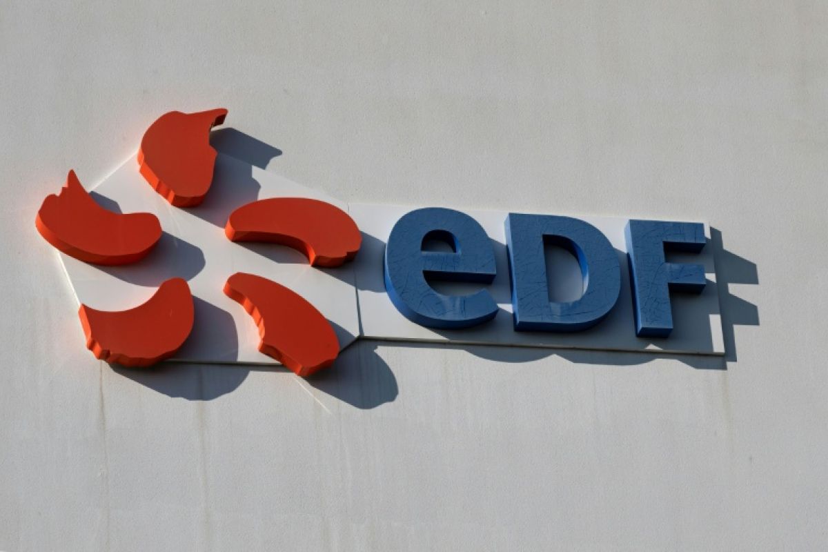 Sécheresse et canicules poussent EDF à revoir sa copie sur l'eau