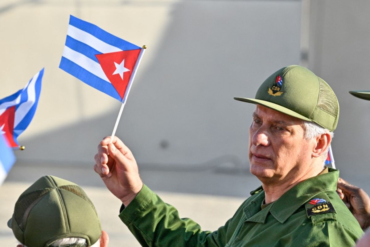 Cuba forcée de changer de cap pour survivre