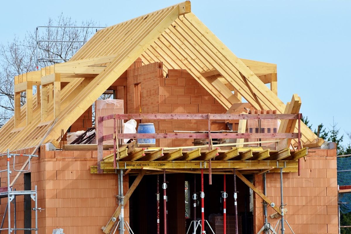À Chartres, une extension de maison stoppée net par les voisins