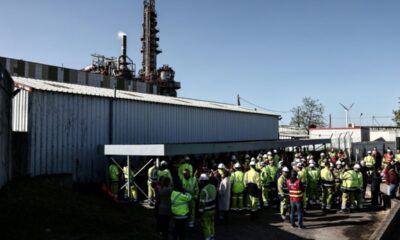L'État accusé de lâcher les 670 salariés de la dernière papeterie française