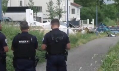 Il avait sauté juste avant