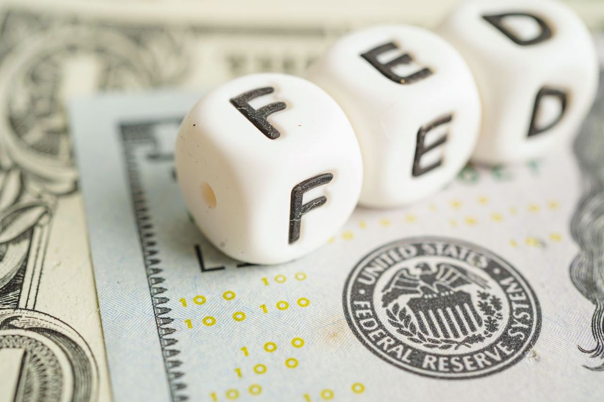 Kevin Warsh prend les rênes de la Fed et bouscule les habitudes