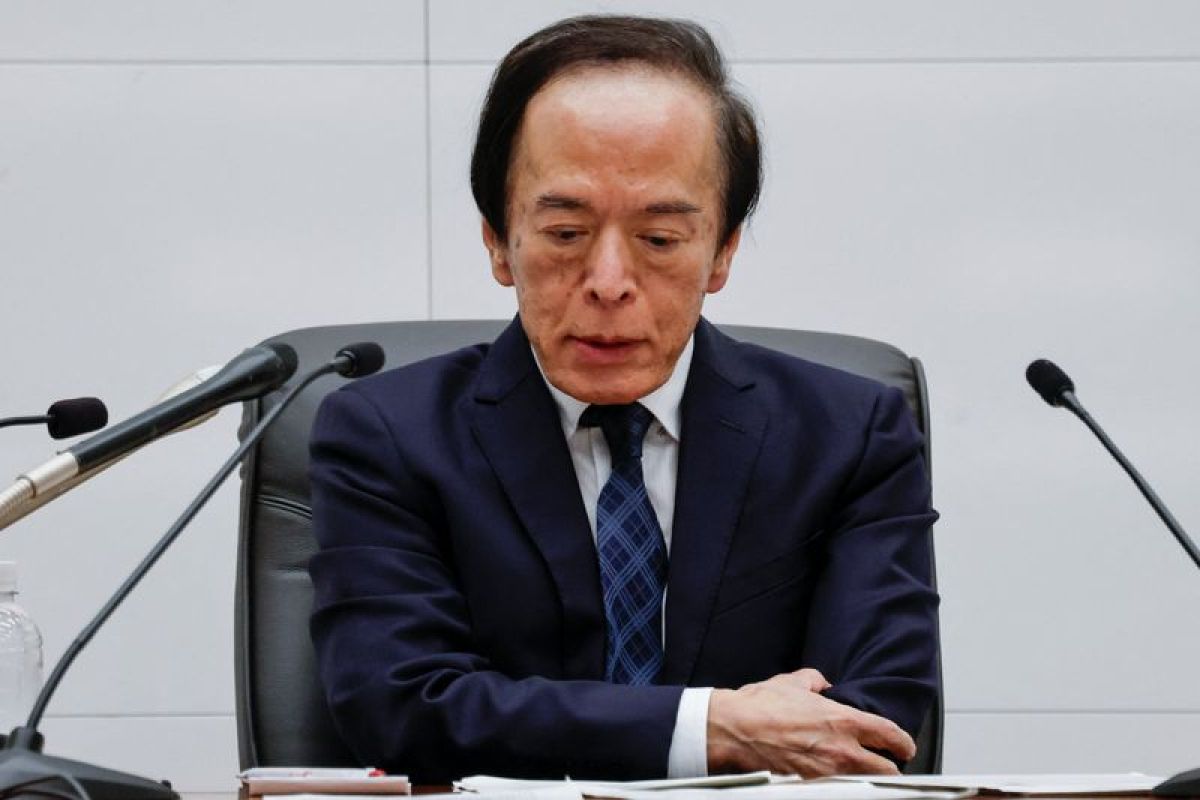 Le patron de la Banque du Japon contraint de passer la main depuis son lit d'hôpital