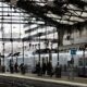 La canicule fait plier les rails et exploser les retards à Montparnasse