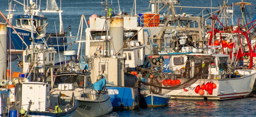 Trois marins sauvés après une collision en mer dans la nuit au large du Pays Basque