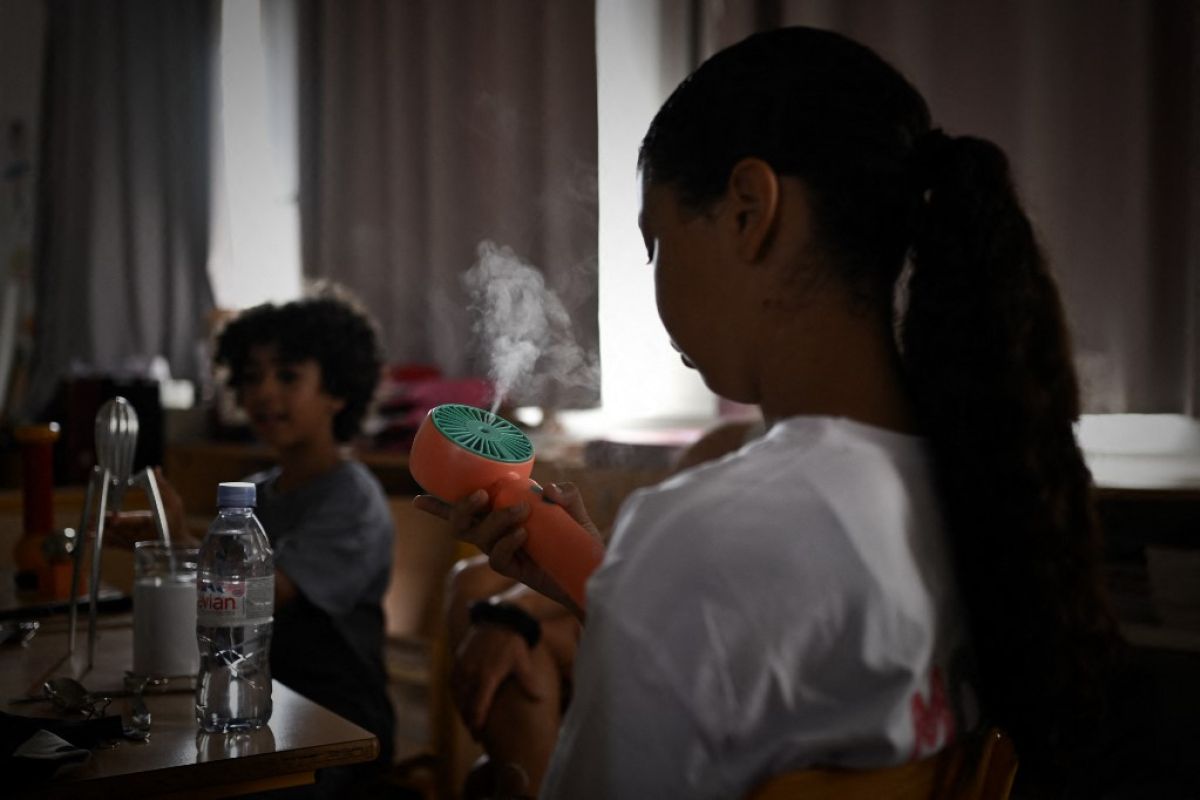 Écoles en surchauffe un plan à 130 millions pour les refroidir
