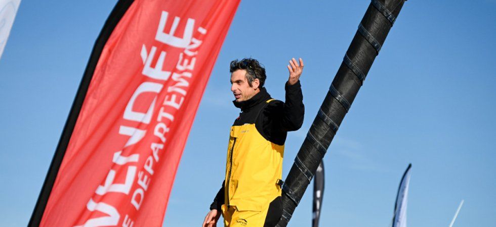 Un drapeau noir pour Charlie Dalin