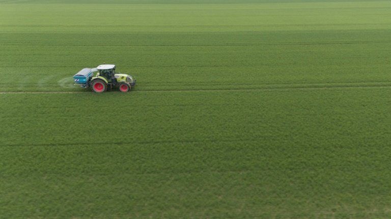 Pesticides interdits de retour au Sénat le couteau entre les dents