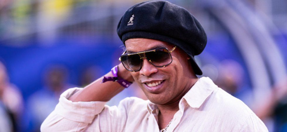 Ronaldinho signe à Ravenna, le retour surprise du magicien en Serie C