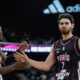Paris renverse Monaco dans un finish de feu