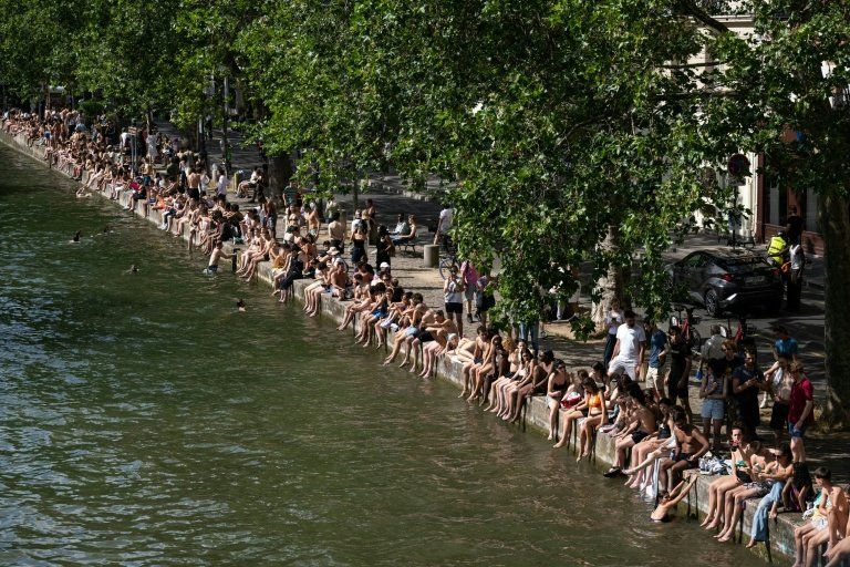 La Fête de la Musique étouffe sous un dôme de chaleur historique