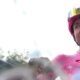 Van der Breggen chute au Giro, le maillot rose tient bon avant le choc de Sestrières