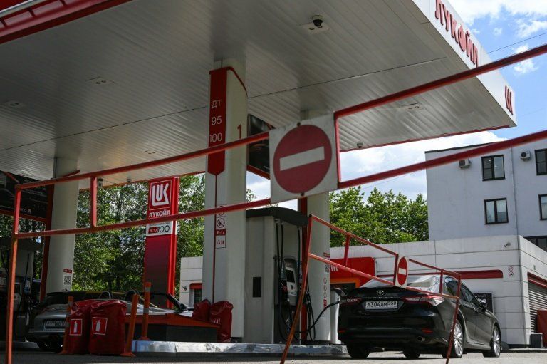 L essence se fait rare à Moscou après les frappes ukrainiennes